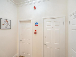 Apartment Three - Uk44286